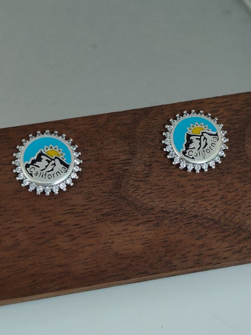 California Travel Destination Stud Earring Round Earring S925 Sterling Silver